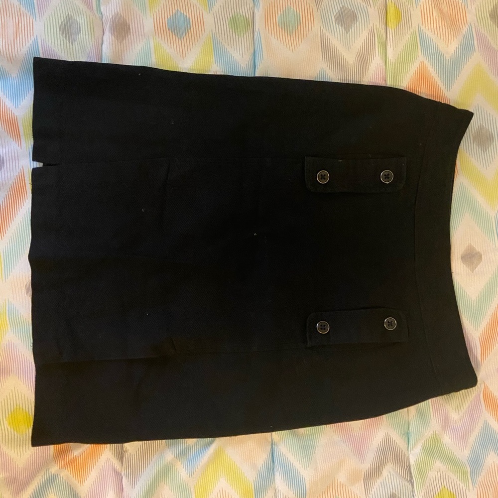 Black pencil skirt